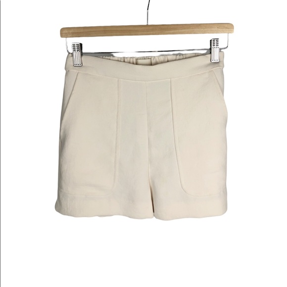 Aritzia Wilfred Free shorts - Picture 1 of 4
